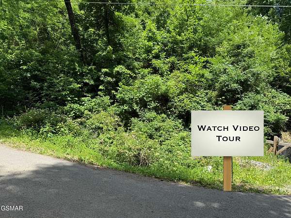 0.59 Acres of Residential Land for Sale in Gatlinburg, Tennessee