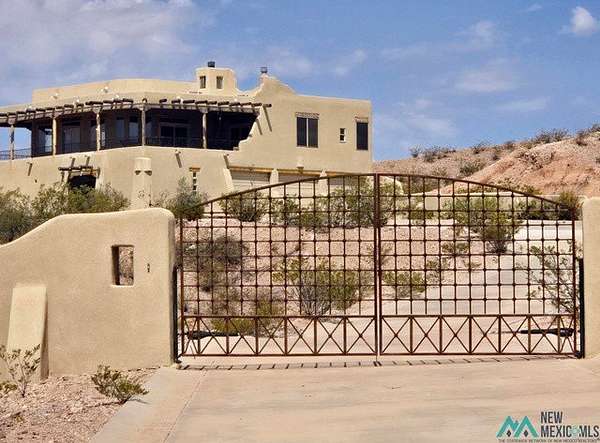 13.6 Acres of Land with Home for Sale in Elephant Butte, New Mexico