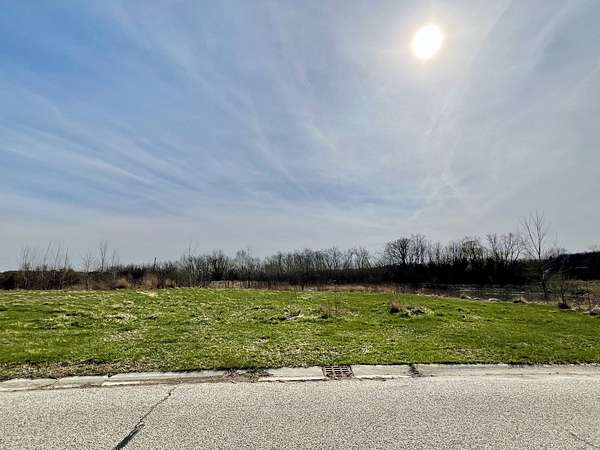 0.53 Acres of Residential Land for Sale in Lakewood, Illinois
