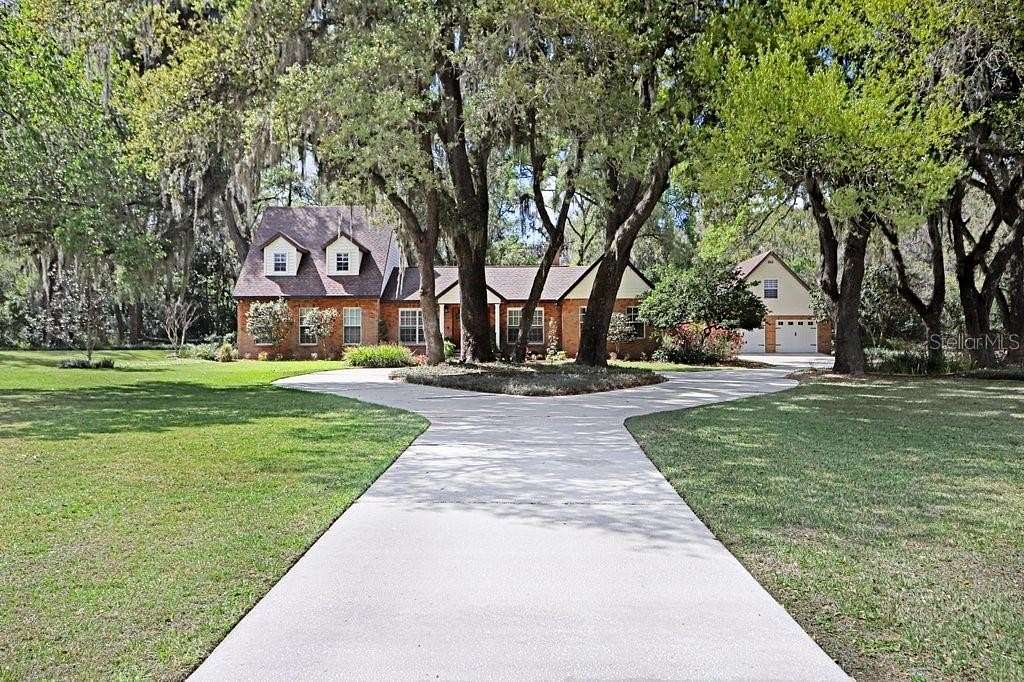 2.35 Acres of Land with Home for Sale in Dade City, Florida