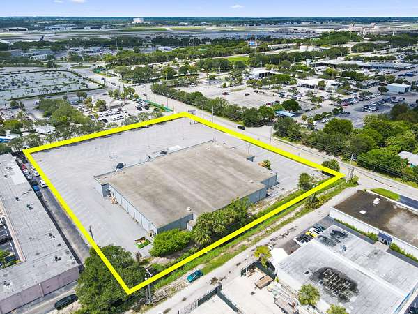 2.66 Acres of Improved Commercial Land for Sale in West Palm Beach, Florida