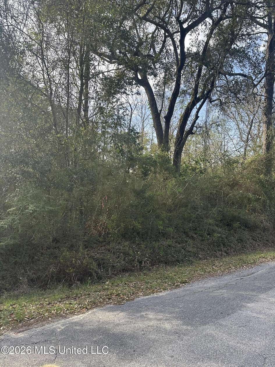 0.26 Acres of Residential Land for Sale in Ocean Springs, Mississippi