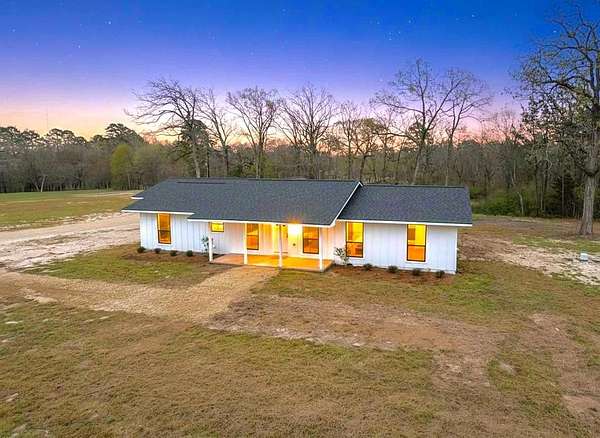 1.88 Acres of Land with Home for Sale in Lufkin, Texas