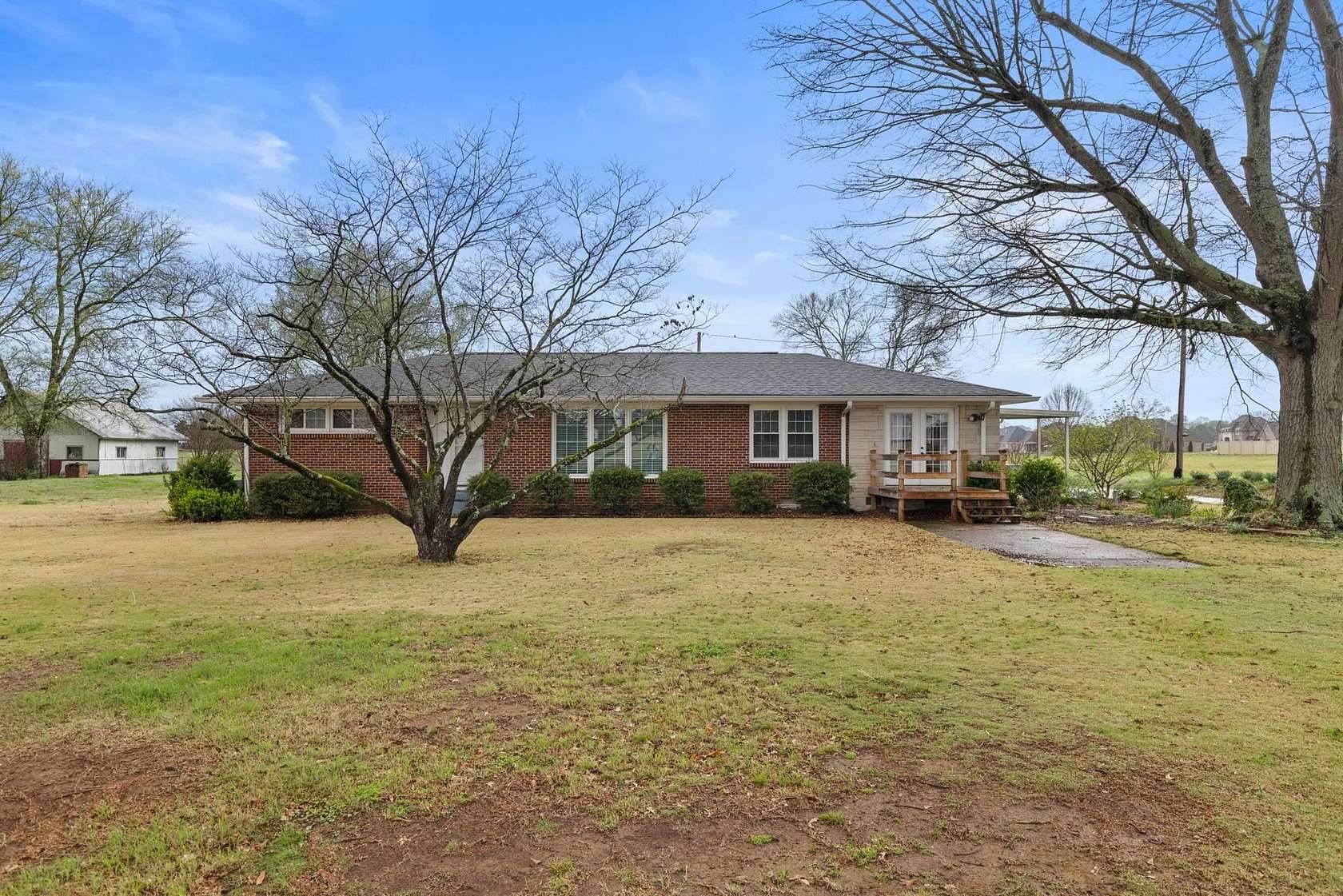 3.58 Acres of Land with Home for Sale in Muscle Shoals, Alabama