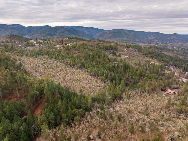 13.3 Acres of Land for Sale in Jacksonville, Oregon