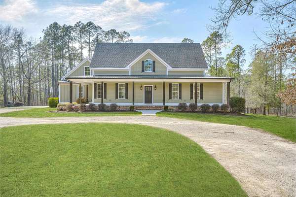 20.4 Acres of Recreational Land with Home for Sale in Hephzibah, Georgia