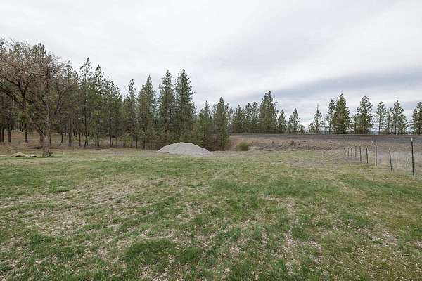 0.33 Acres of Residential Land for Sale in Spokane, Washington