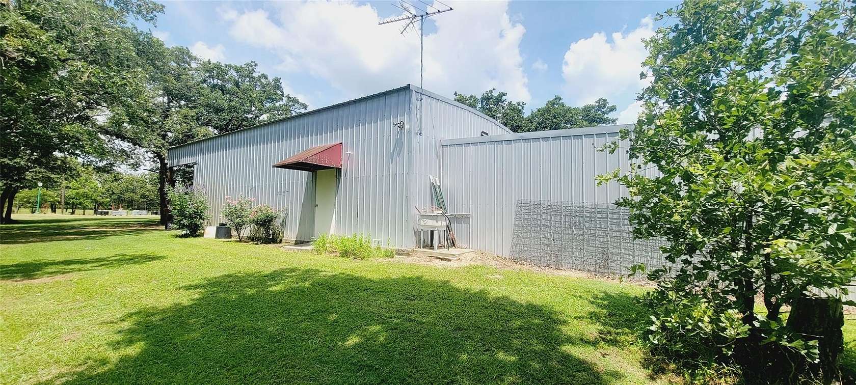 58.1 Acres of Improved Land for Sale in Thorndale, Texas