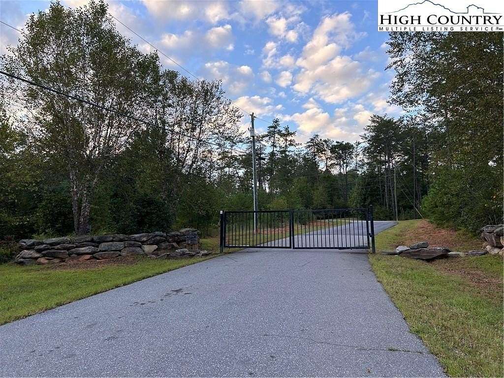 20.4 Acres of Recreational & Residential Land for Sale in Collettsville, North Carolina