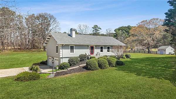 2.2 Acres of Land with Home for Sale in Powder Springs, Georgia