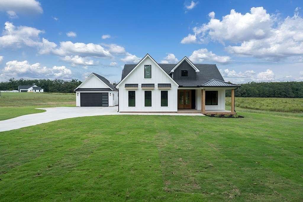 2.16 Acres of Land with Home for Sale in Honea Path, South Carolina