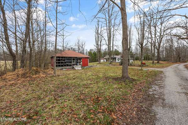 2.5 Acres of Land with Home for Sale in Sunbright, Tennessee