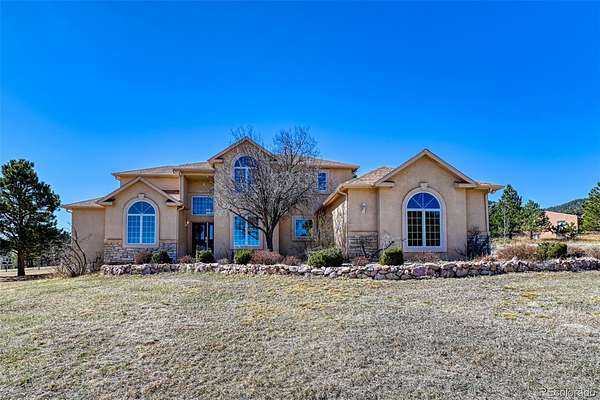 2.28 Acres of Land with Home for Sale in Palmer Lake, Colorado