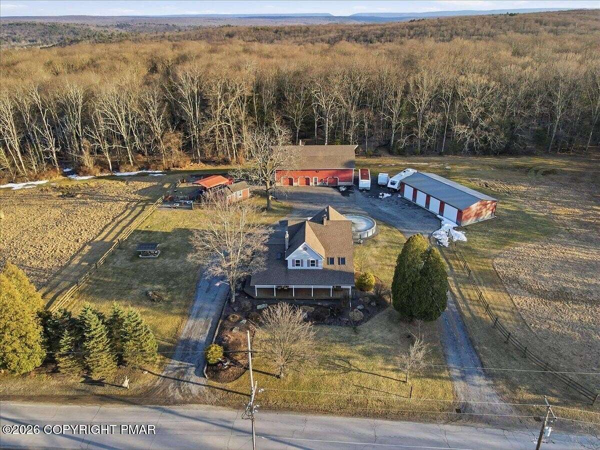 7.68 Acres of Improved Land for Sale in Cresco, Pennsylvania