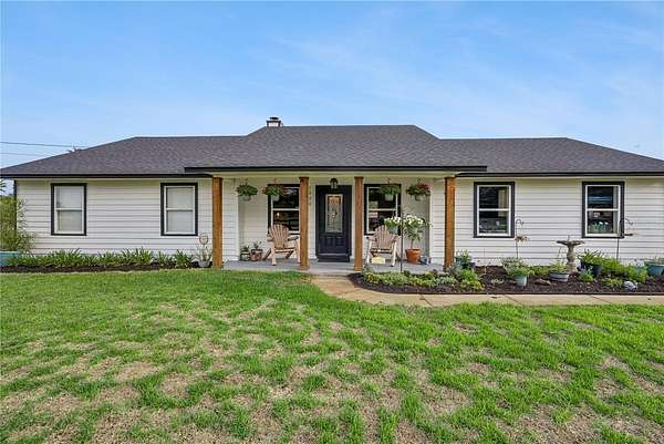 5 Acres of Land with Home for Sale in Chuluota, Florida