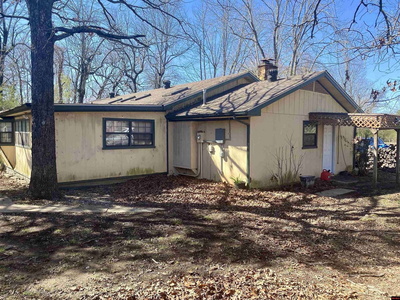 5.15 Acres of Land with Home for Sale in Mountain Home, Arkansas