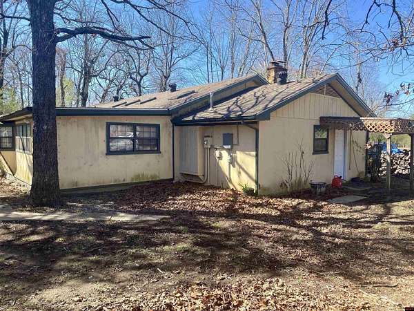 5.15 Acres of Land with Home for Sale in Mountain Home, Arkansas