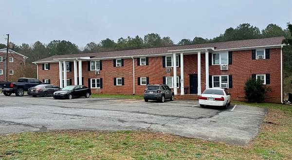 0.93 Acres of Residential Land for Auction in Cedartown, Georgia