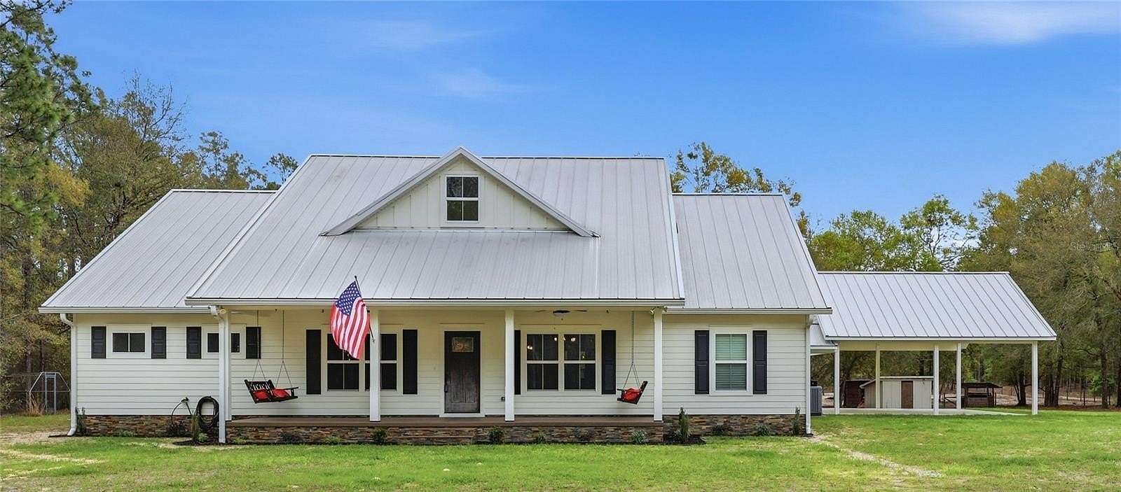 10 Acres of Land with Home for Sale in Fort White, Florida