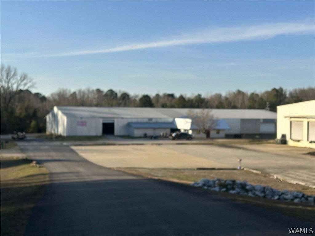 6.39 Acres of Improved Commercial Land for Sale in Moundville, Alabama