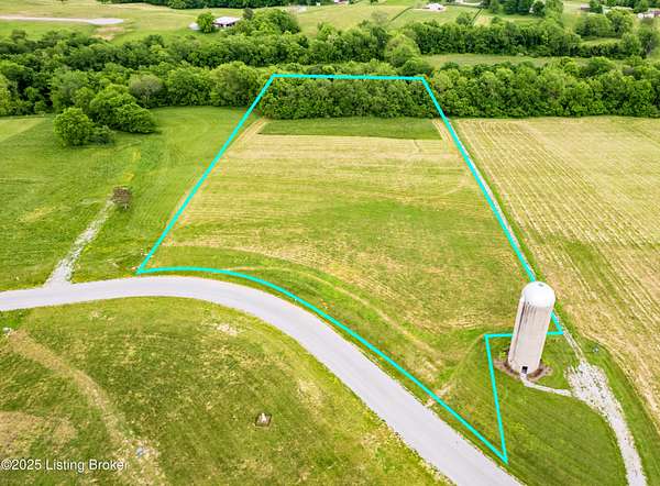 5.5 Acres of Residential Land for Sale in Shelbyville, Kentucky