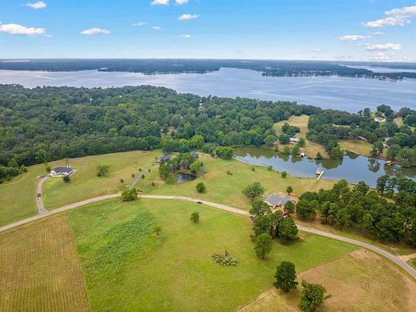 2.58 Acres of Residential Land for Sale in Pittsburg, Texas