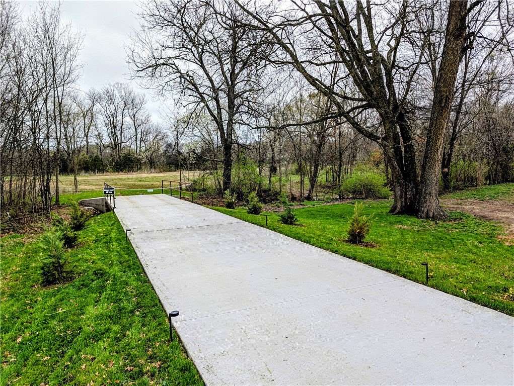 7.59 Acres of Residential Land for Sale in Fayetteville, Arkansas
