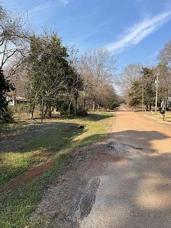 0.34 Acres of Residential Land for Sale in San Augustine, Texas
