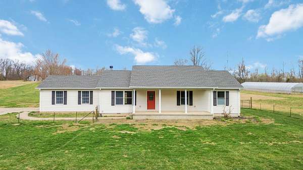 20.8 Acres of Land with Home for Sale in Kings Mountain, Kentucky