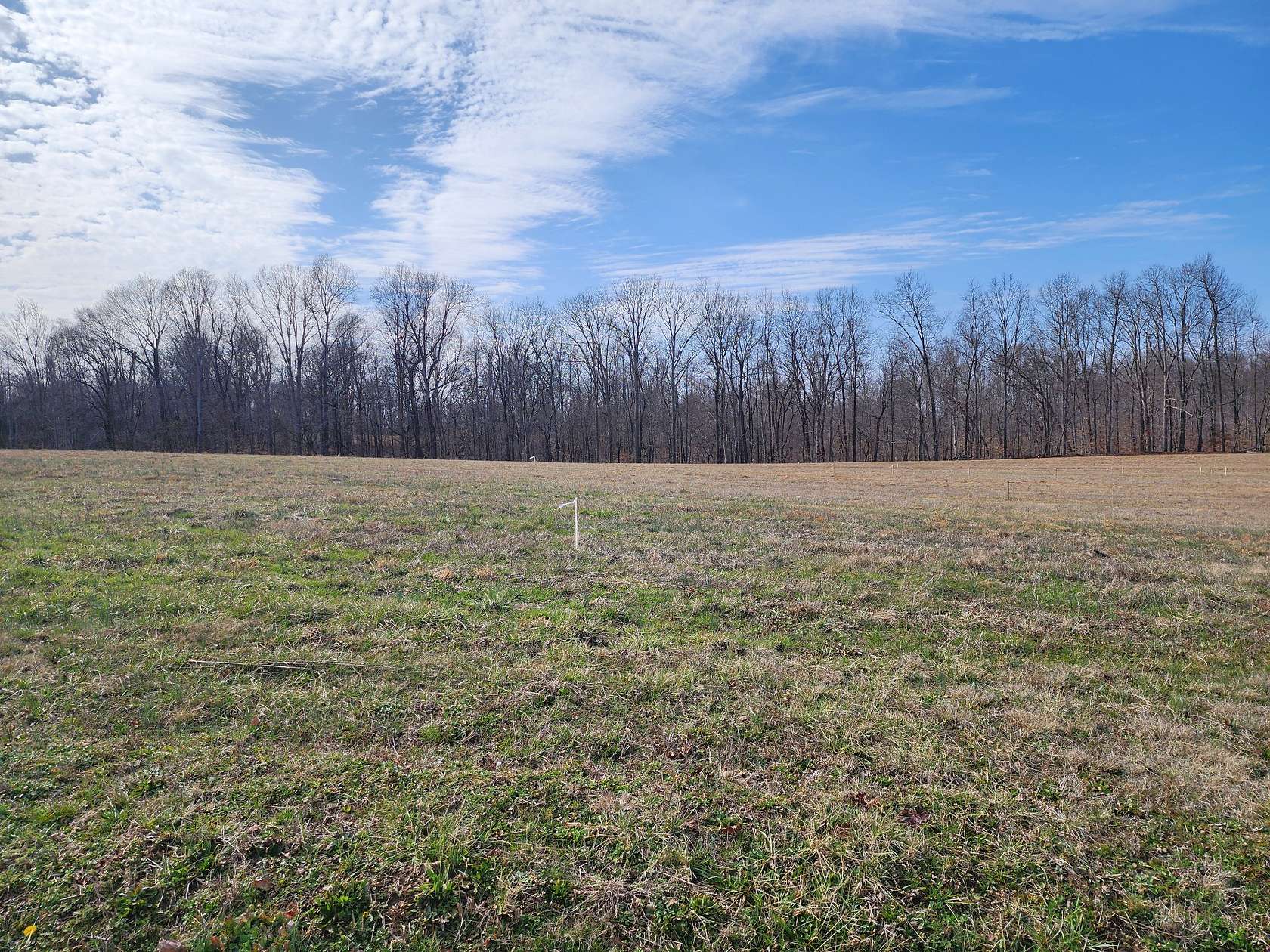 2.4 Acres of Residential Land for Sale in Manchester, Tennessee
