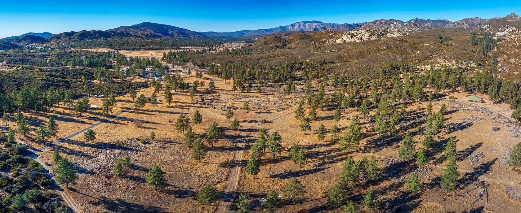 568 Acres of Land for Sale in Mountain Center, California