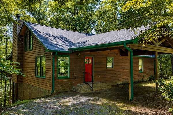 1.5 Acres of Land with Home for Sale in Ellijay, Georgia