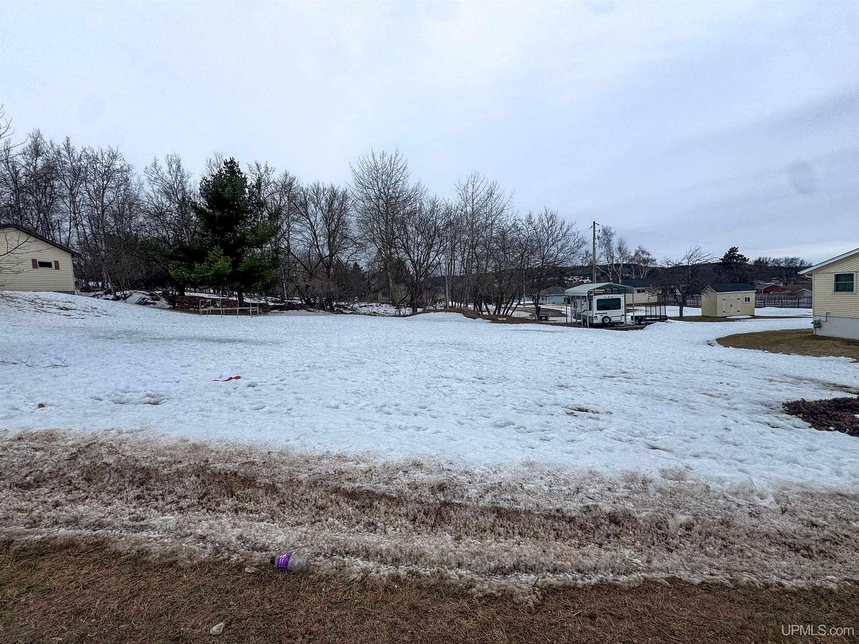 0.28 Acres of Residential Land for Sale in Iron Mountain, Michigan