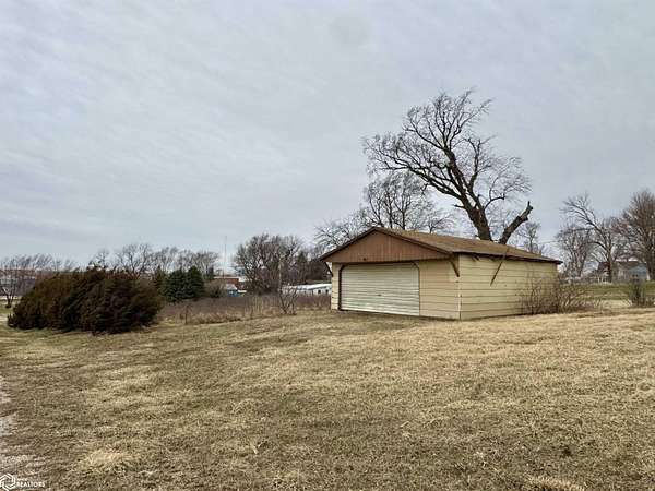 0.8 Acres of Residential Land for Sale in Gray, Iowa