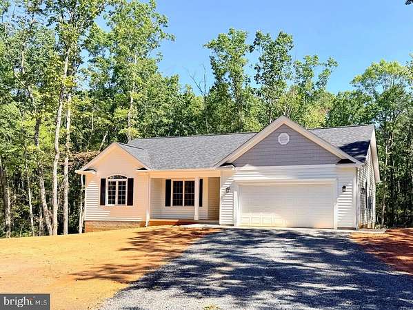 4.8 Acres of Land with Home for Sale in Unionville, Virginia