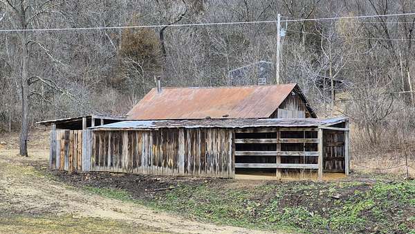 4 Acres of Residential Land for Sale in Readstown, Wisconsin