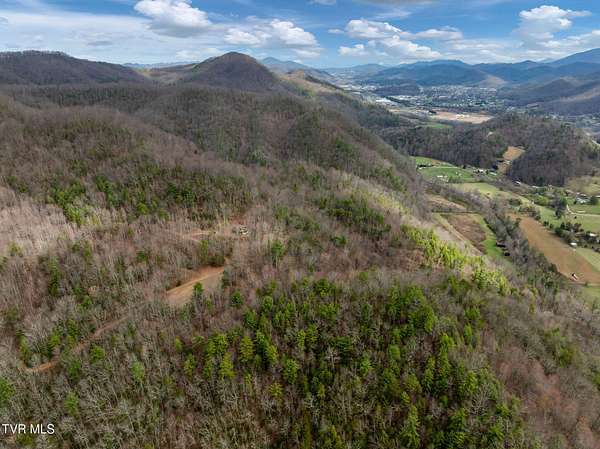 5 Acres of Land for Sale in Erwin, Tennessee