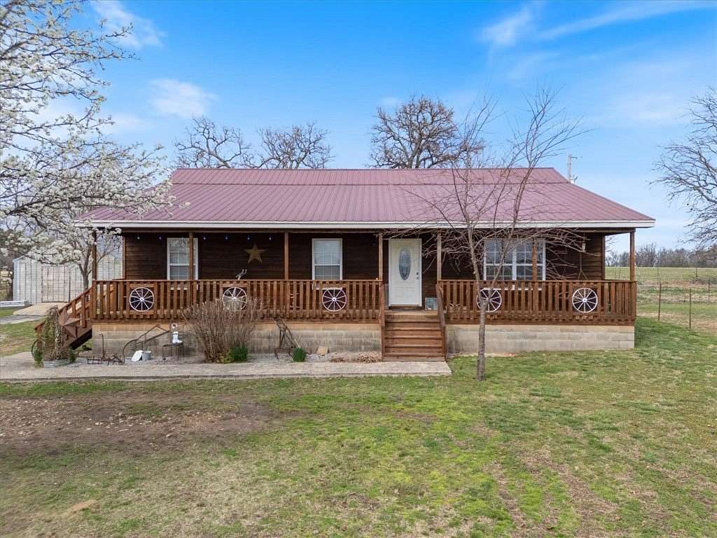 5.5 Acres of Land with Home for Sale in Colcord, Oklahoma