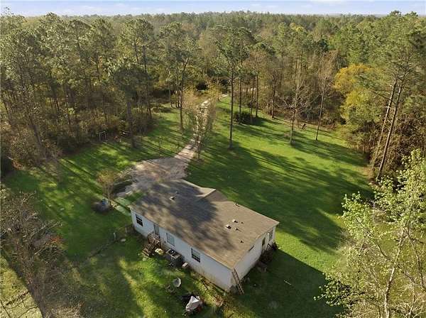 5 Acres of Land with Home for Sale in Waverly, Georgia