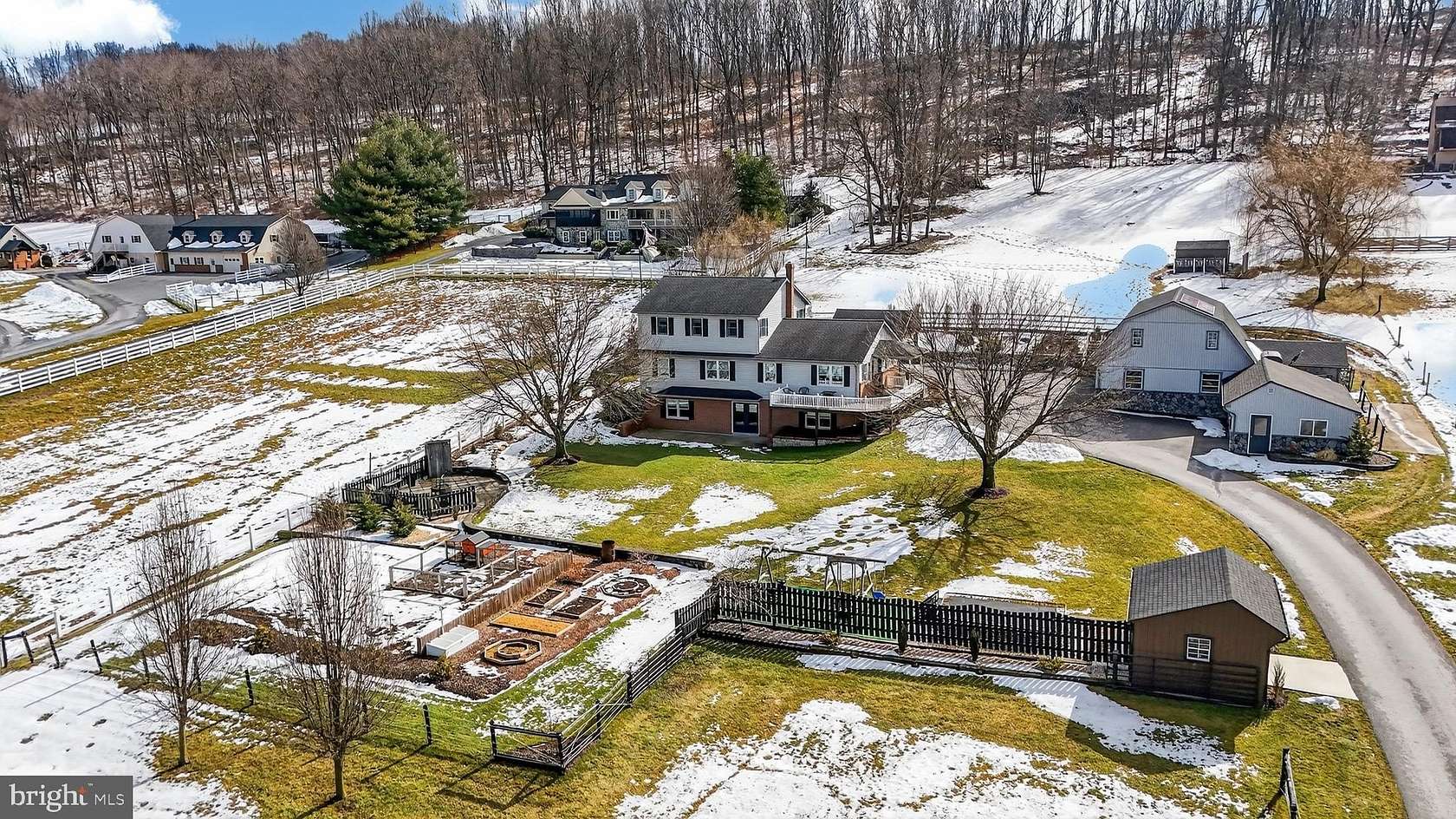 3 Acres of Improved Residential Land for Auction in Narvon, Pennsylvania