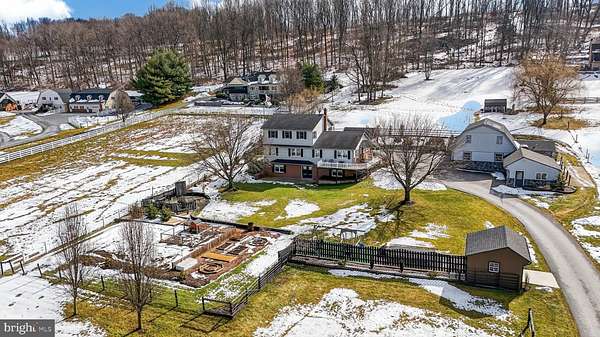 3 Acres of Improved Residential Land for Auction in Narvon, Pennsylvania