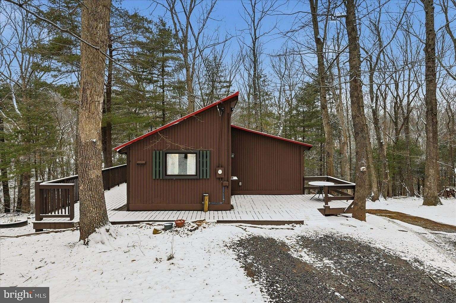 2.34 Acres of Land with Home for Sale in Hedgesville, West Virginia