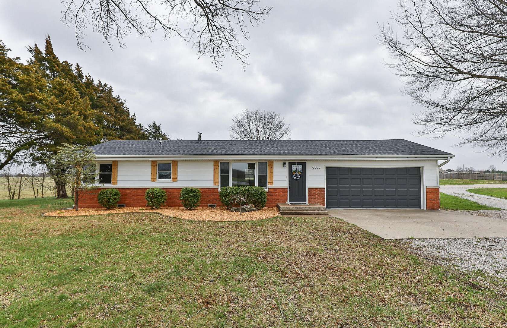 5 Acres of Land with Home for Sale in Rogersville, Missouri