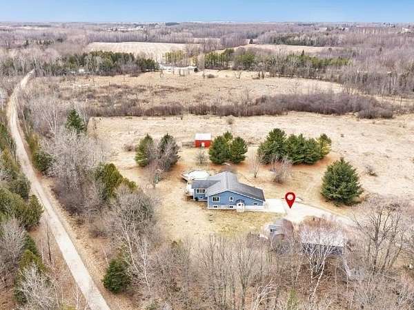 17.2 Acres of Land with Home for Sale in Sturgeon Bay, Wisconsin