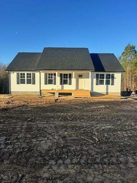 3.45 Acres of Land with Home for Sale in Cumberland, Virginia