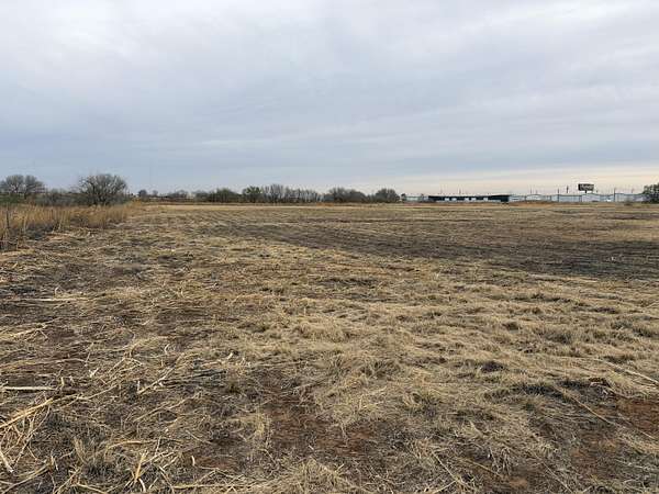 8 Acres of Land for Sale in Lubbock, Texas