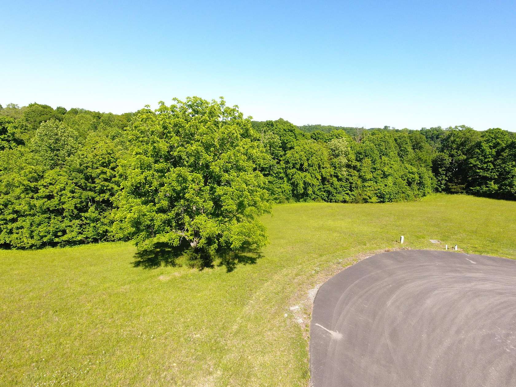1.1 Acres of Residential Land for Sale in Russell Springs, Kentucky