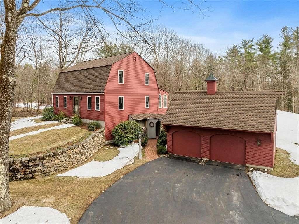 2.4 Acres of Land with Home for Sale in Westminster, Massachusetts