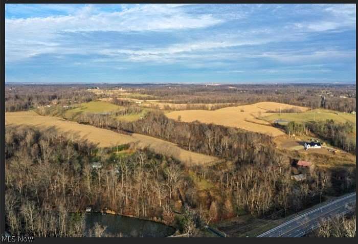 98 Acres of Land for Sale in Zanesville, Ohio