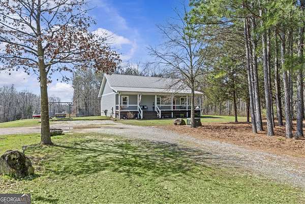 5 Acres of Land with Home for Sale in Hull, Georgia